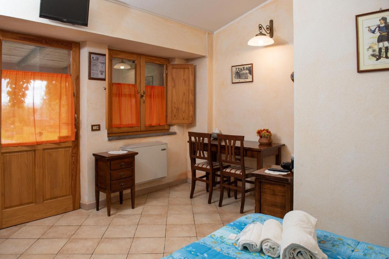 Agriturismo Nuragh'Elighe Sindia Exteriér fotografie